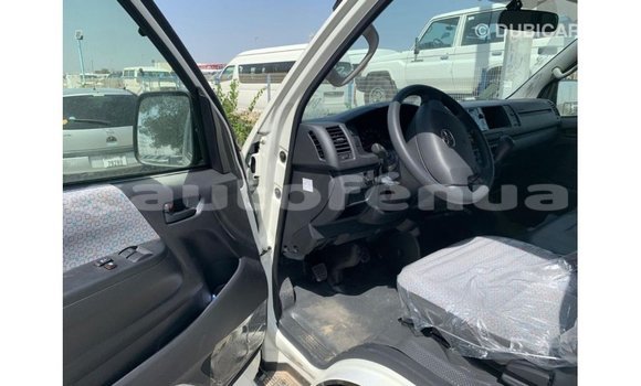 Buy Import Toyota Hiace White Car in Import - Dubai in Marquesas Buy Import Toyota Hiace White Car in Import - Dubai in Marquesas