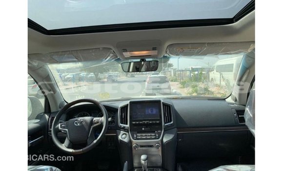 Buy Import Toyota Land Cruiser Black Car in Import - Dubai in Marquesas Buy Import Toyota Land Cruiser Black Car in Import - Dubai in Marquesas