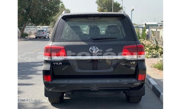 Buy Import Toyota Land Cruiser Black Car in Import - Dubai in Marquesas Buy Import Toyota Land Cruiser Black Car in Import - Dubai in Marquesas