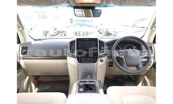 Buy Import Toyota Land Cruiser Black Car in Import - Dubai in Marquesas Buy Import Toyota Land Cruiser Black Car in Import - Dubai in Marquesas
