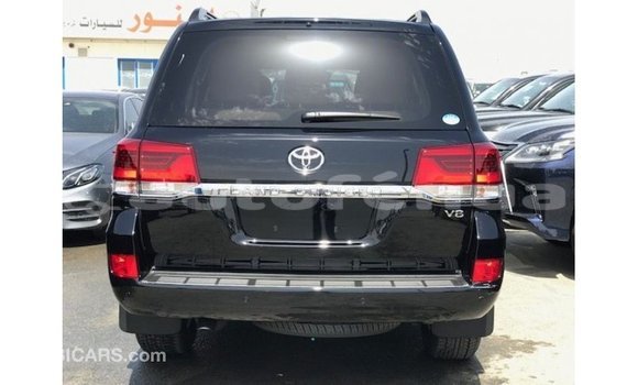 Buy Import Toyota Land Cruiser Black Car in Import - Dubai in Marquesas Buy Import Toyota Land Cruiser Black Car in Import - Dubai in Marquesas