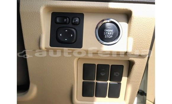 Buy Import Toyota Prado White Car in Import - Dubai in Marquesas Buy Import Toyota Prado White Car in Import - Dubai in Marquesas