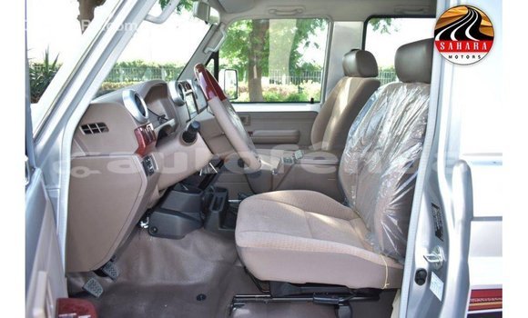 Acheter Import Voiture Toyota Land Cruiser Autre à Import - Dubai, Marquesas Acheter Import Voiture Toyota Land Cruiser Autre à Import - Dubai, Marquesas