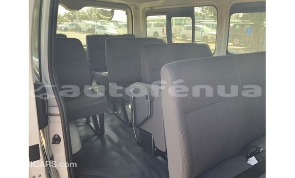 Buy Import Toyota Hiace White Car in Import - Dubai in Marquesas Buy Import Toyota Hiace White Car in Import - Dubai in Marquesas