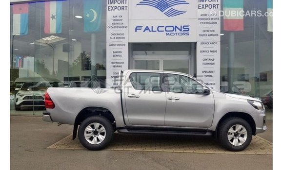 Buy Import Toyota Hilux Brown Car in Import - Dubai in Marquesas Buy Import Toyota Hilux Brown Car in Import - Dubai in Marquesas