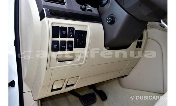 Buy Import Toyota Land Cruiser White Car in Import - Dubai in Marquesas Buy Import Toyota Land Cruiser White Car in Import - Dubai in Marquesas