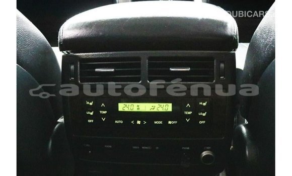 Acheter Import Voiture Toyota Land Cruiser Blanc à Import - Dubai, Marquesas Acheter Import Voiture Toyota Land Cruiser Blanc à Import - Dubai, Marquesas
