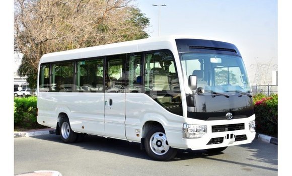 Acheter Import Voiture Toyota Coaster Blanc à Import - Dubai, Marquesas Acheter Import Voiture Toyota Coaster Blanc à Import - Dubai, Marquesas