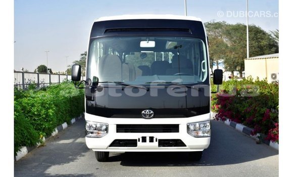 Acheter Import Voiture Toyota Coaster Blanc à Import - Dubai, Marquesas Acheter Import Voiture Toyota Coaster Blanc à Import - Dubai, Marquesas