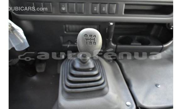 Acheter Import Voiture Toyota Coaster Blanc à Import - Dubai, Marquesas Acheter Import Voiture Toyota Coaster Blanc à Import - Dubai, Marquesas