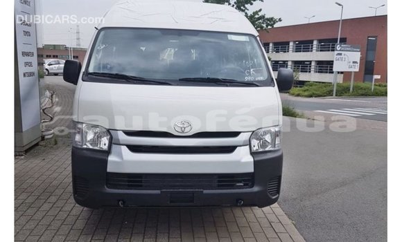 Buy Import Toyota Hiace White Car in Import - Dubai in Marquesas Buy Import Toyota Hiace White Car in Import - Dubai in Marquesas