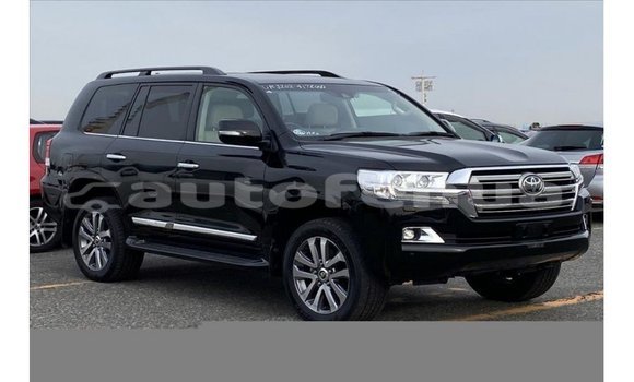 Acheter Import Voiture Toyota Land Cruiser Noir à Import - Dubai, Marquesas