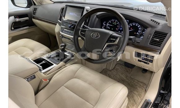 Buy Import Toyota Land Cruiser Black Car in Import - Dubai in Marquesas Buy Import Toyota Land Cruiser Black Car in Import - Dubai in Marquesas