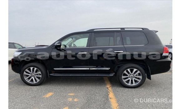 Buy Import Toyota Land Cruiser Black Car in Import - Dubai in Marquesas Buy Import Toyota Land Cruiser Black Car in Import - Dubai in Marquesas