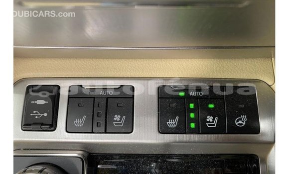 Buy Import Toyota Land Cruiser White Car in Import - Dubai in Marquesas Buy Import Toyota Land Cruiser White Car in Import - Dubai in Marquesas