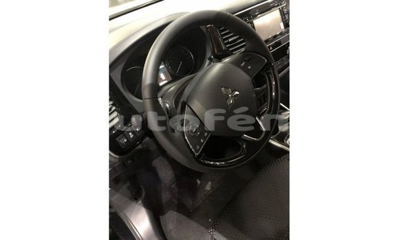 Buy Import Mitsubishi Outlander Black Car in Import - Dubai in Marquesas Buy Import Mitsubishi Outlander Black Car in Import - Dubai in Marquesas
