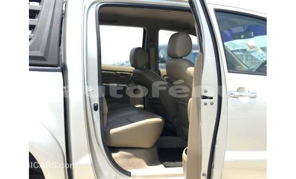Buy Import Toyota Hilux Other Car in Import - Dubai in Marquesas Buy Import Toyota Hilux Other Car in Import - Dubai in Marquesas
