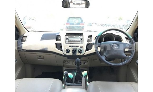 Buy Import Toyota Hilux Other Car in Import - Dubai in Marquesas Buy Import Toyota Hilux Other Car in Import - Dubai in Marquesas