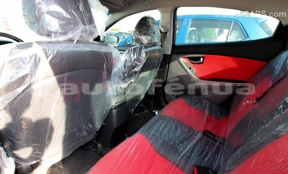 Acheter Import Voiture Hyundai Elantra Rouge à Import - Dubai, Marquesas Acheter Import Voiture Hyundai Elantra Rouge à Import - Dubai, Marquesas