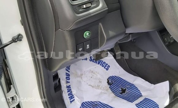 Acheter Import Moto Honda C Blanc à Import - Dubai, Marquesas Acheter Import Moto Honda C Blanc à Import - Dubai, Marquesas