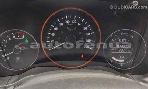 Acheter Import Moto Honda C Blanc à Import - Dubai, Marquesas Acheter Import Moto Honda C Blanc à Import - Dubai, Marquesas