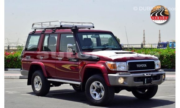 Acheter Import Voiture Toyota Land Cruiser Rouge à Import - Dubai, Marquesas Acheter Import Voiture Toyota Land Cruiser Rouge à Import - Dubai, Marquesas