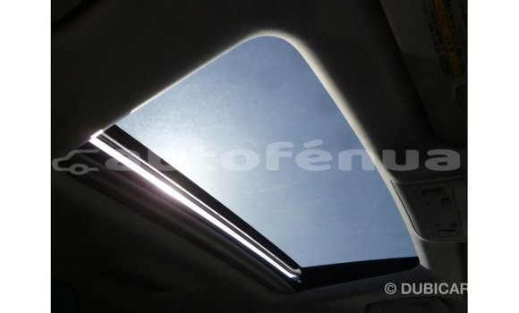 Buy Import Toyota Land Cruiser White Car in Import - Dubai in Marquesas Buy Import Toyota Land Cruiser White Car in Import - Dubai in Marquesas