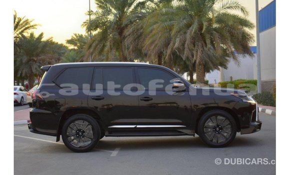 Acheter Import Voiture Lexus LX Noir à Import - Dubai, Marquesas Acheter Import Voiture Lexus LX Noir à Import - Dubai, Marquesas