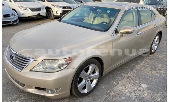 Acheter Import Voiture Lexus LS Autre à Import - Dubai, Marquesas Acheter Import Voiture Lexus LS Autre à Import - Dubai, Marquesas