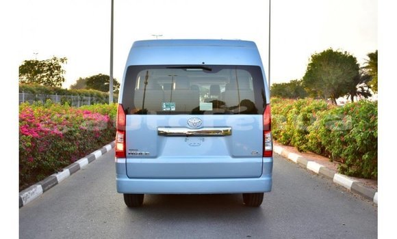 Acheter Import Voiture Toyota Hiace Bleu à Import - Dubai, Marquesas Acheter Import Voiture Toyota Hiace Bleu à Import - Dubai, Marquesas