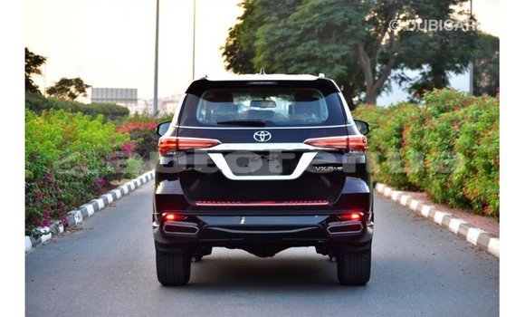Buy Import Toyota Fortuner Black Car in Import - Dubai in Marquesas Buy Import Toyota Fortuner Black Car in Import - Dubai in Marquesas