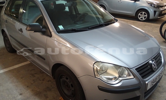 Medium with watermark volkswagen polo tahiti papeete 3812