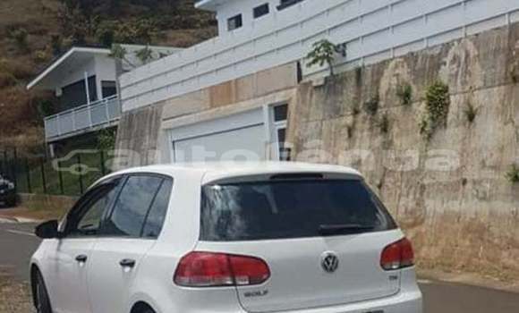 Acheter Occasion Voiture Volkswagen Golf GTI Blanc à Papara, Tahiti