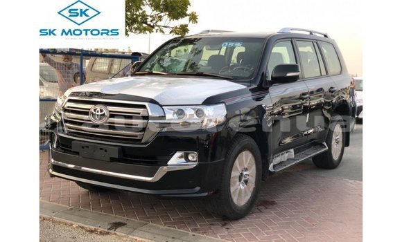 Acheter Import Voiture Toyota Land Cruiser Noir à Import - Dubai, Marquesas