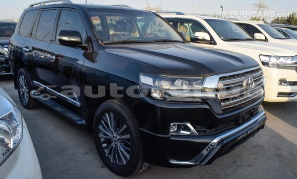 Buy Import Toyota Land Cruiser Black Car in Import - Dubai in Marquesas Buy Import Toyota Land Cruiser Black Car in Import - Dubai in Marquesas
