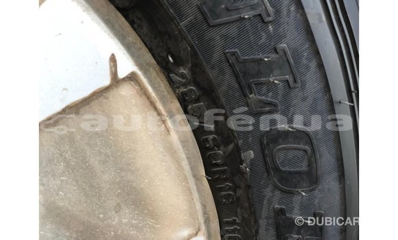 Acheter Import Voiture Toyota Land Cruiser Noir à Import - Dubai, Marquesas Acheter Import Voiture Toyota Land Cruiser Noir à Import - Dubai, Marquesas