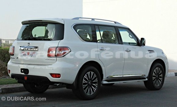 Acheter Import Voiture Nissan Patrol Blanc à Import - Dubai, Marquesas Acheter Import Voiture Nissan Patrol Blanc à Import - Dubai, Marquesas