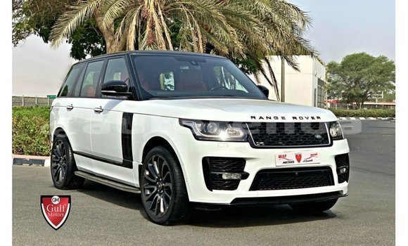 Acheter Import Voiture Land Rover Range Rover Blanc à Import - Dubai, Marquesas