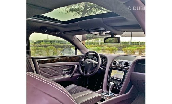 Acheter Import Voiture Bentley Flying Spur Autre à Import - Dubai, Marquesas Acheter Import Voiture Bentley Flying Spur Autre à Import - Dubai, Marquesas