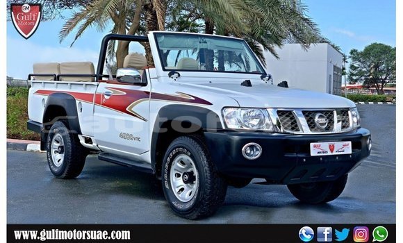 Acheter Import Voiture Nissan Patrol Blanc à Import - Dubai, Marquesas