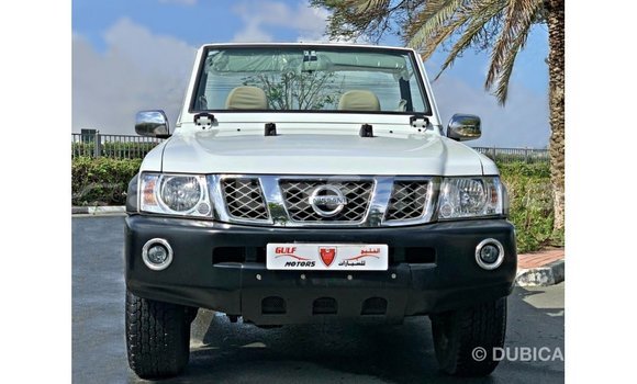 Acheter Import Voiture Nissan Patrol Blanc à Import - Dubai, Marquesas Acheter Import Voiture Nissan Patrol Blanc à Import - Dubai, Marquesas