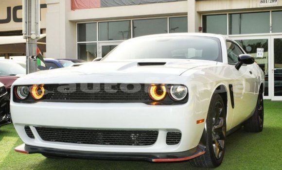 Acheter Import Voiture Dodge Challenger Blanc à Import - Dubai, Marquesas Acheter Import Voiture Dodge Challenger Blanc à Import - Dubai, Marquesas