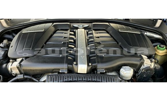 Acheter Import Voiture Bentley Continental Flying Spur Bleu à Import - Dubai, Marquesas Acheter Import Voiture Bentley Continental Flying Spur Bleu à Import - Dubai, Marquesas