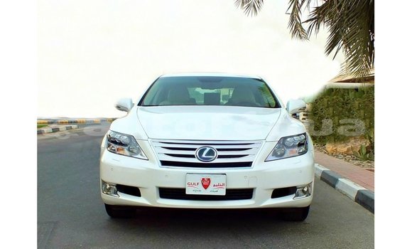 Acheter Import Voiture Lexus LS Blanc à Import - Dubai, Marquesas Acheter Import Voiture Lexus LS Blanc à Import - Dubai, Marquesas