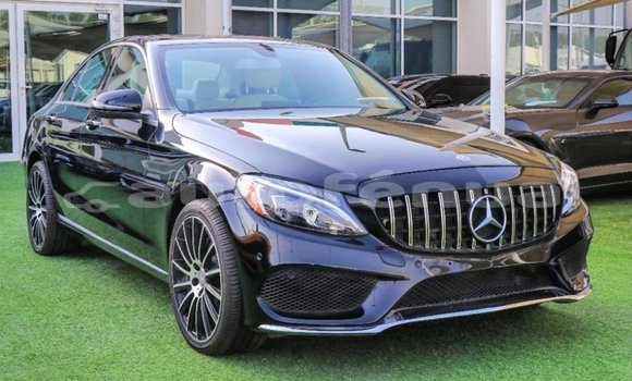 Acheter Import Voiture Mercedes-Benz 600 Noir à Import - Dubai, Marquesas