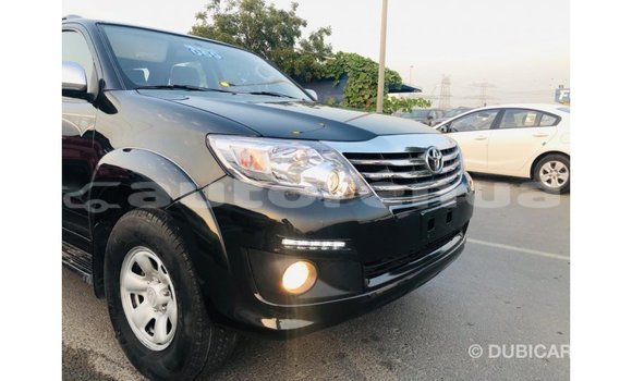 Acheter Import Voiture Toyota Fortuner Noir à Import - Dubai, Marquesas Acheter Import Voiture Toyota Fortuner Noir à Import - Dubai, Marquesas