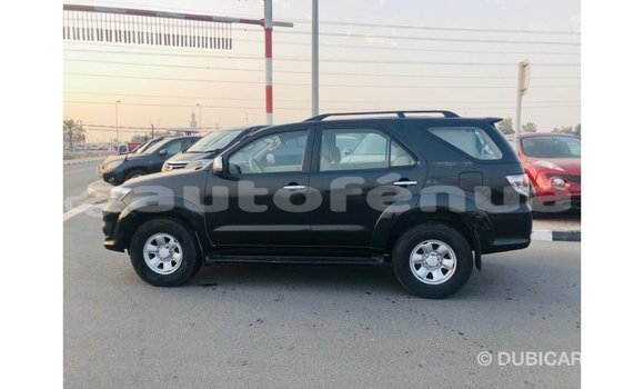 Acheter Import Voiture Toyota Fortuner Noir à Import - Dubai, Marquesas Acheter Import Voiture Toyota Fortuner Noir à Import - Dubai, Marquesas
