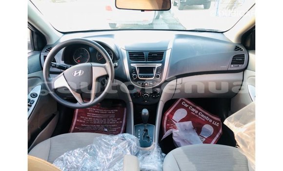 Acheter Import Voiture Hyundai Accent Autre à Import - Dubai, Marquesas Acheter Import Voiture Hyundai Accent Autre à Import - Dubai, Marquesas