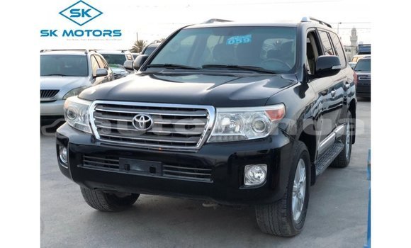 Acheter Import Voiture Toyota Land Cruiser Noir à Import - Dubai, Marquesas