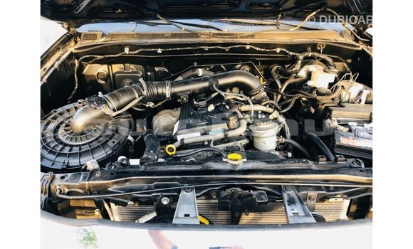 Acheter Import Voiture Toyota Fortuner Noir à Import - Dubai, Marquesas Acheter Import Voiture Toyota Fortuner Noir à Import - Dubai, Marquesas